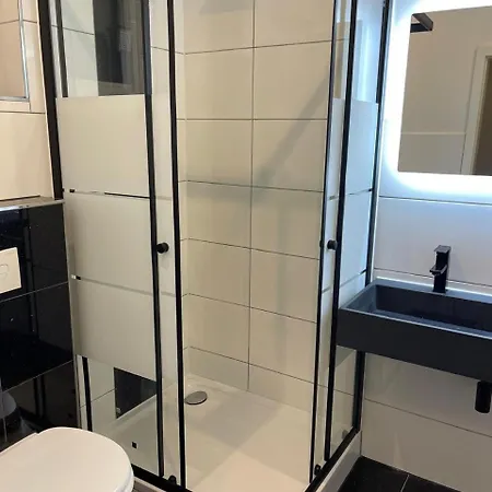 Tatil Evi Komfortable Gepflegte Einfamilienhaus-max 8 Pers Bremen