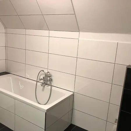 Σπίτι διακοπών Komfortable Gepflegte Einfamilienhaus-max 8 Pers *